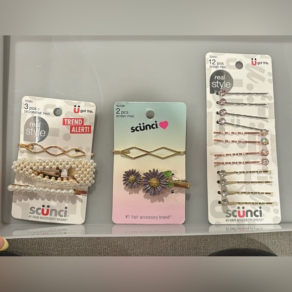 scunci Accessories - Scunci decorative Bobby pin bundle NWT